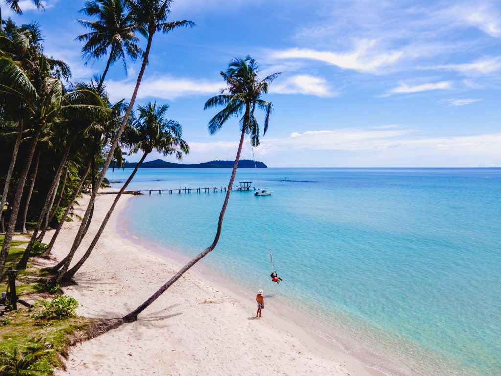 Playas paradisíacas en Koh Kood: vista aérea